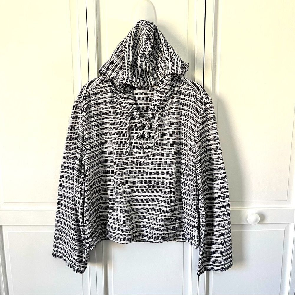 Roxy Women's Navy Blue and White Striped Woven Pullover Poncho Hoodie Size Small